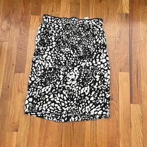 Women skirt